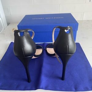 AUTHENTIC STUART WEITZMAN SANDALS